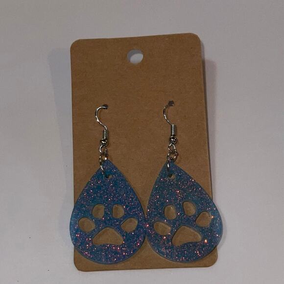Handmade epoxy resin paw print earrings - light blue glitter w/ rosegold flecks - Picture 2 of 4